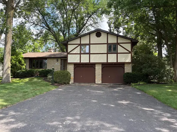 1340 Norwell Drive, Upper Arlington, OH 43220