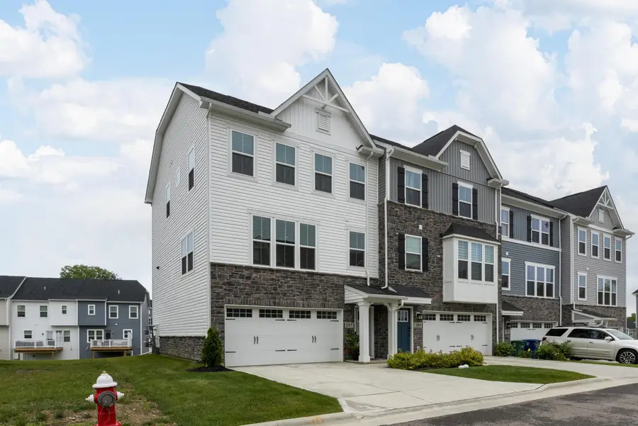 207 Via Veneto, Delaware, OH 43015 - #2