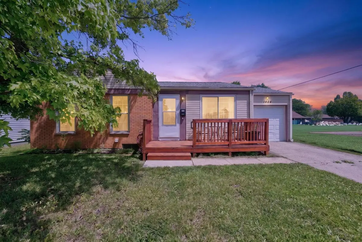 1424 E Dublin Granville Road, Columbus, OH 43229 - #1