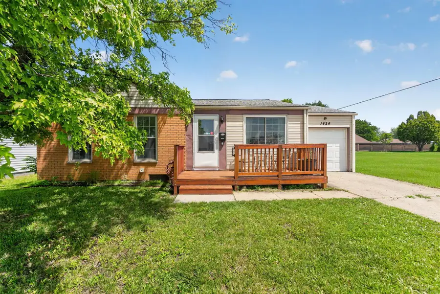 1424 E Dublin Granville Road, Columbus, OH 43229 - #2