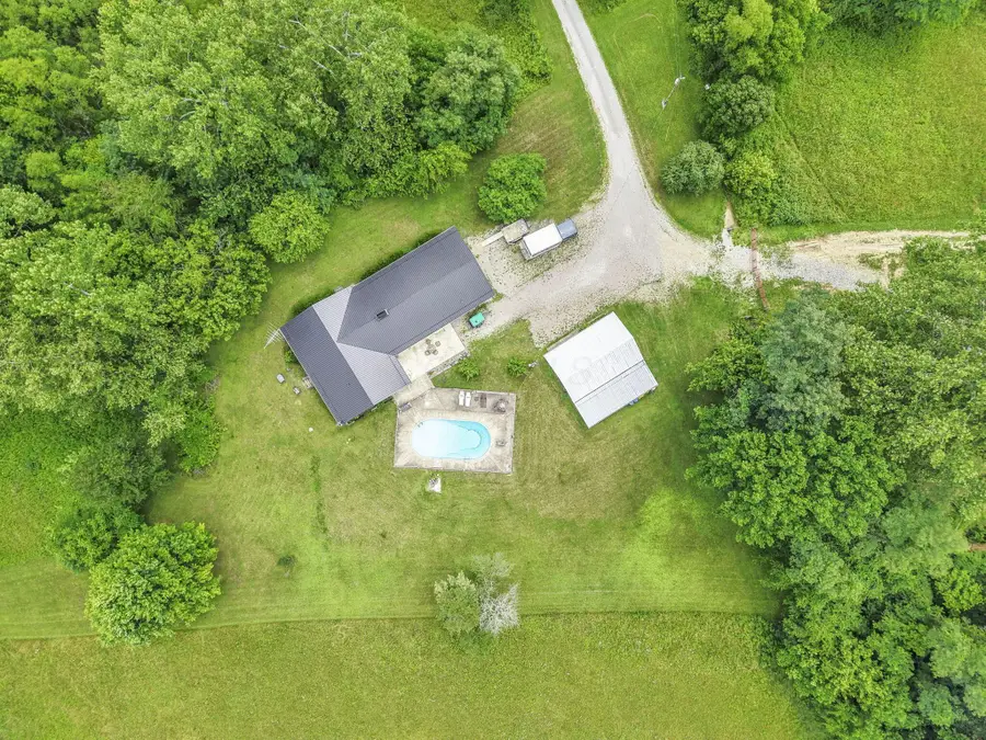 1737 Bull Creek, Laurelville, OH 43135 - #2