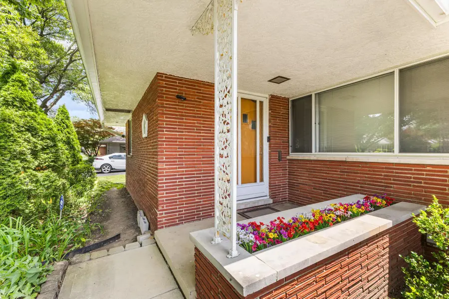 1470 Cottingham Court E, Columbus, OH 43209 - #2