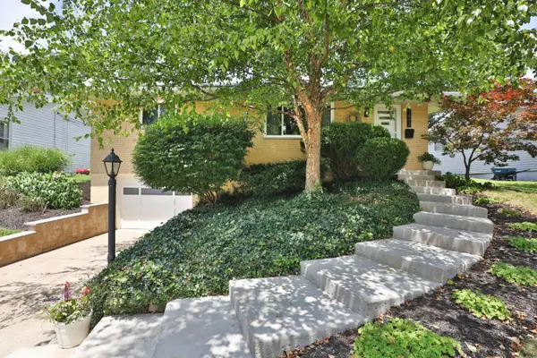 7682 Broadwyn Drive, Reynoldsburg, OH 43068