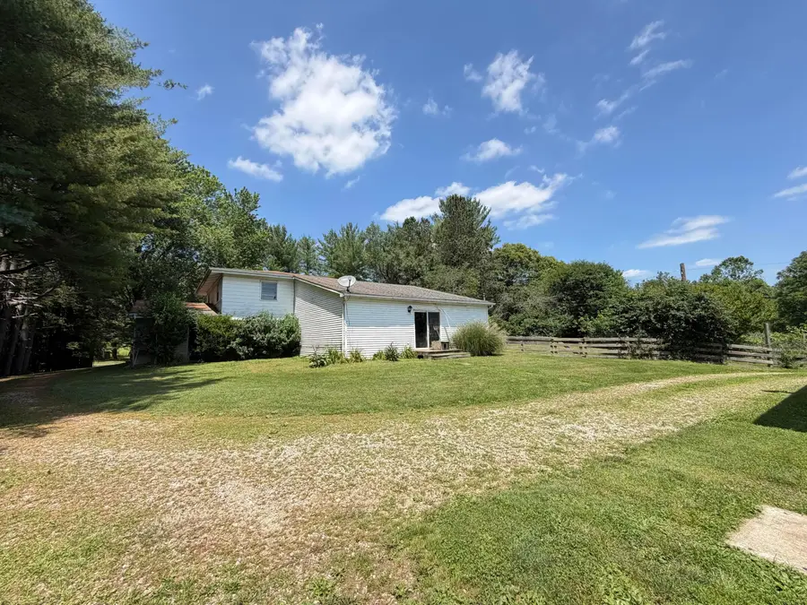 13950 State Route 664 S, Logan, OH 43138 - #3