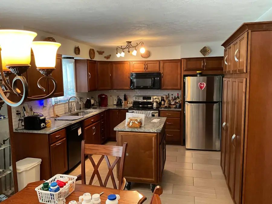 1300 Hilton Drive, Reynoldsburg, OH 43068 - #3
