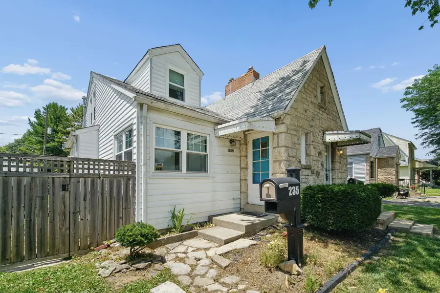 233 S Sylvan Avenue, Columbus, OH 43204 - #2