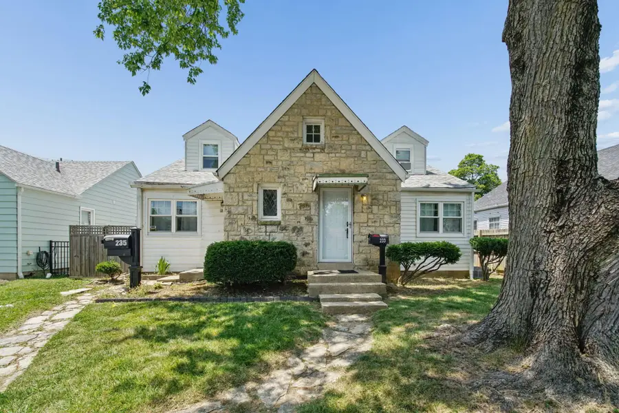 233 S Sylvan Avenue, Columbus, OH 43204 - #3