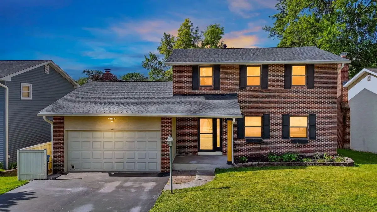 4047 Londonderry Avenue, Columbus, OH 43228 - #1