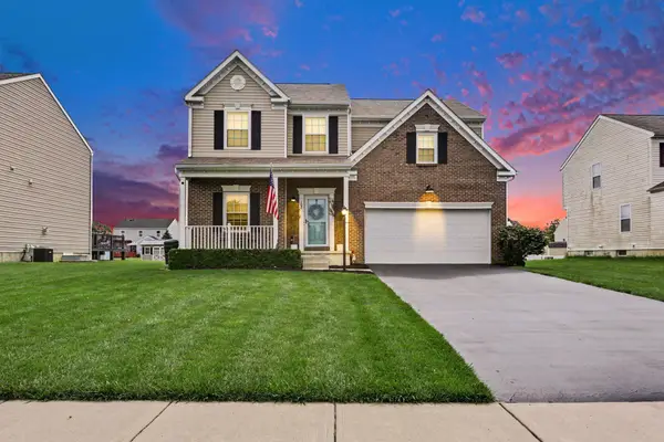 107 Lavender Hill Drive, Pataskala, OH 43062