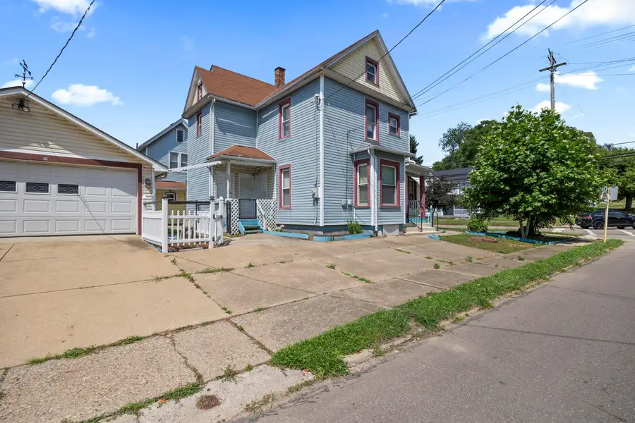 807 1st Street Ne, Massillon, OH 44646 - #3
