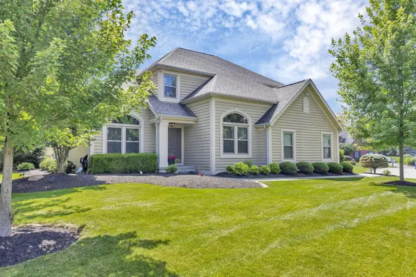 8792 Sunart Court S, Dublin, OH 43017