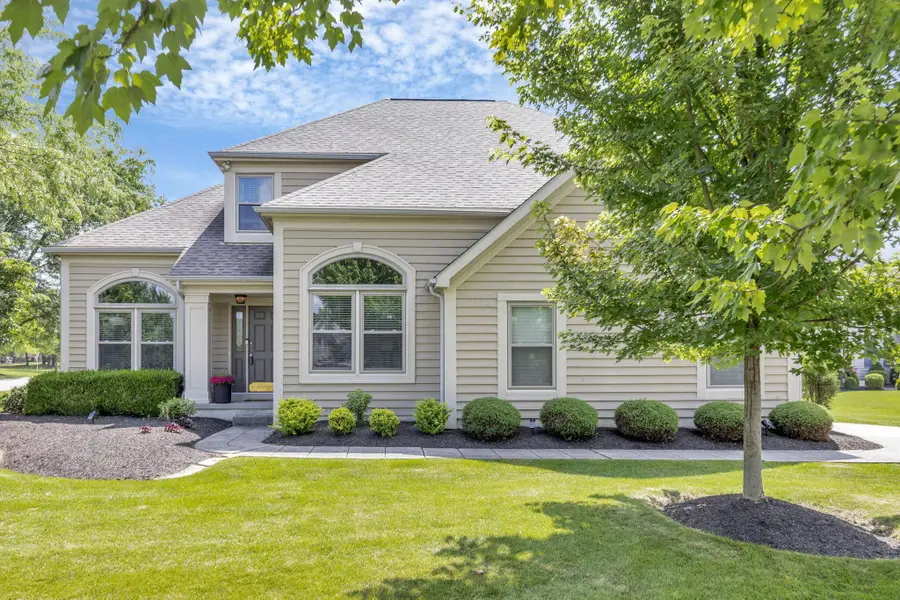 8792 Sunart Court S, Dublin, OH 43017 - #2