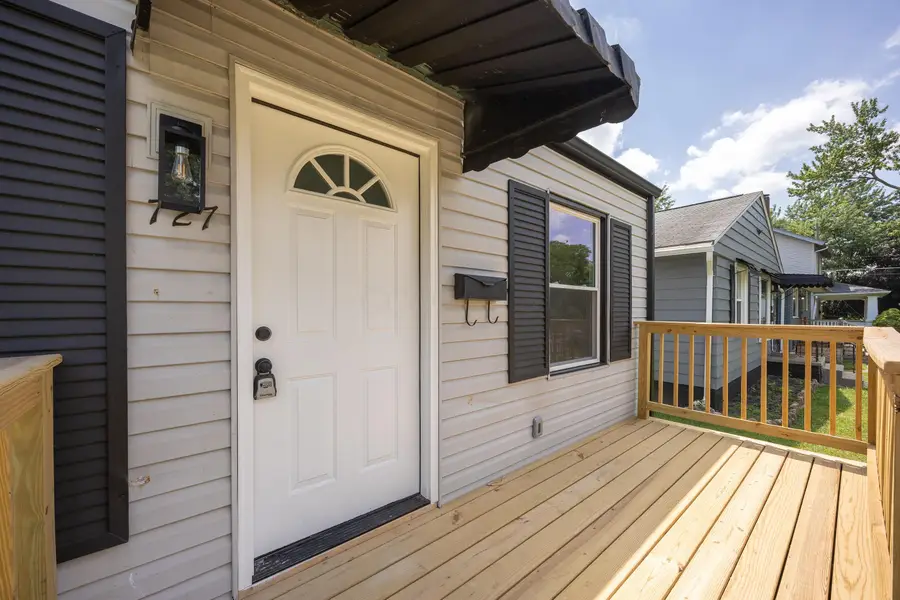 727 E Mithoff Street, Columbus, OH 43206 - #3