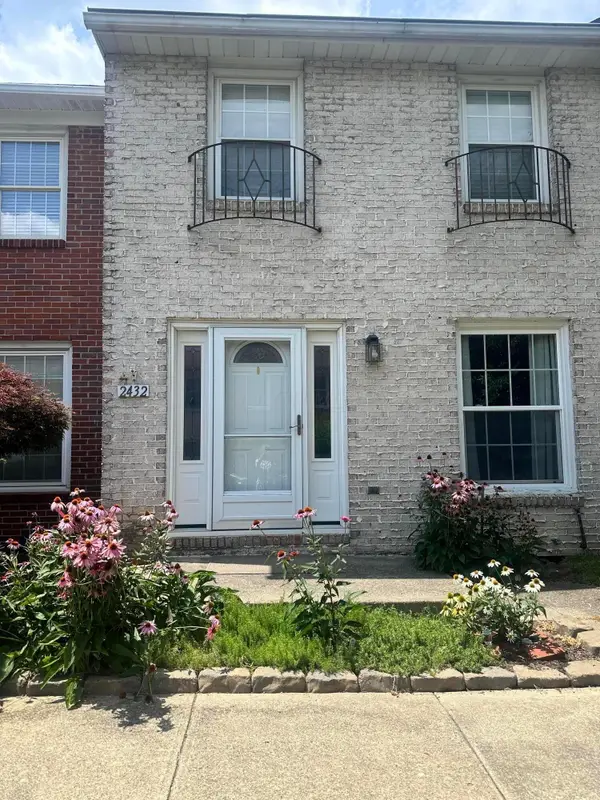 2432 Hardesty Drive S, Columbus, OH 43204