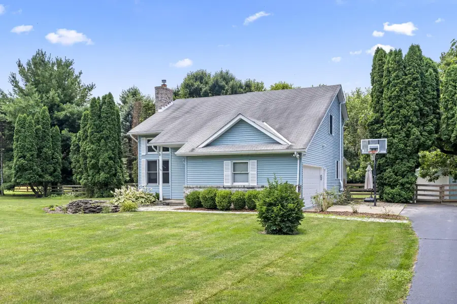 1205 Holton Road, Grove City, OH 43123 - #3