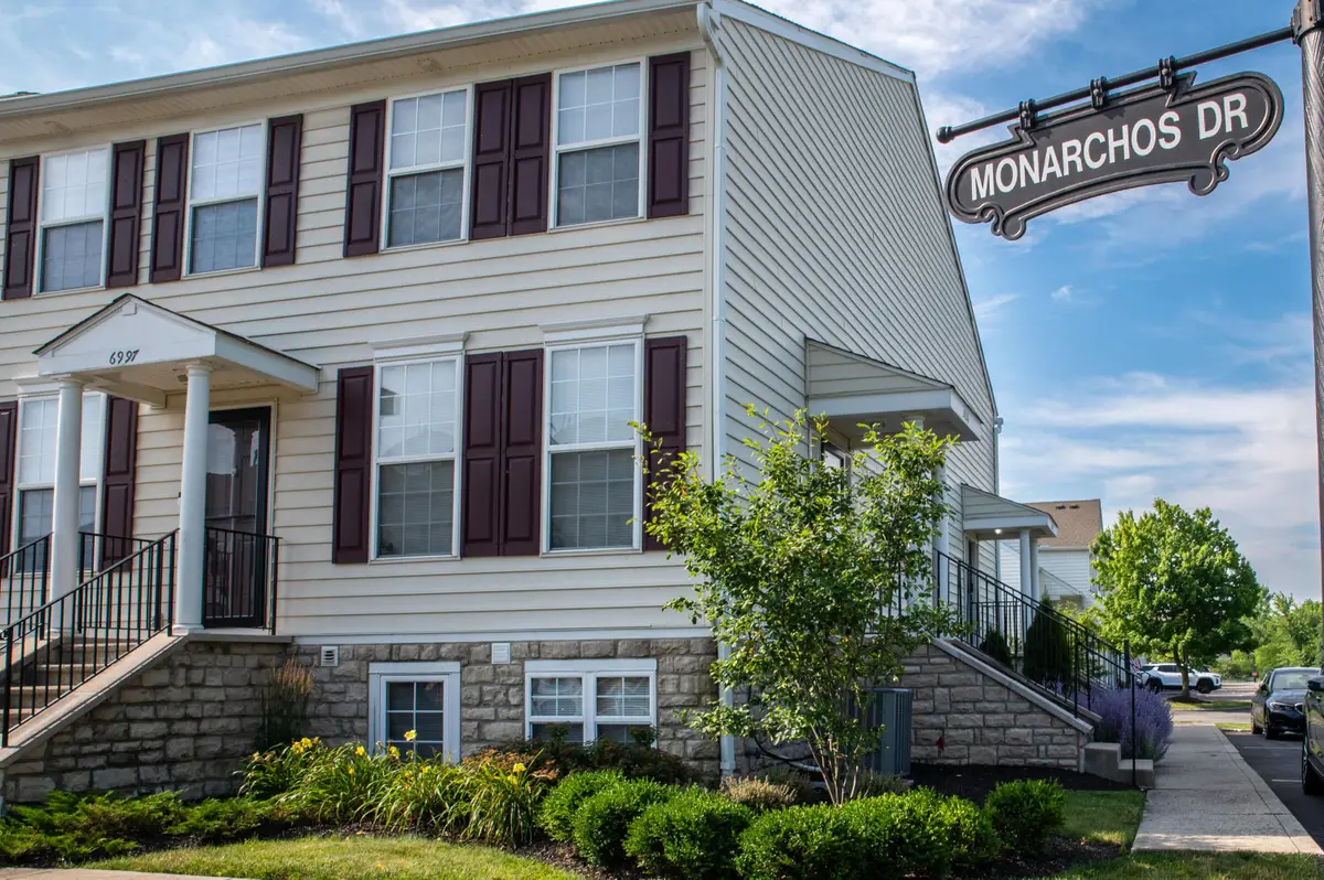 6997 Monarchos Drive, New Albany, OH 43054 - #1