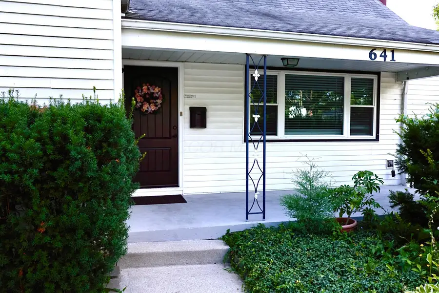 641 Powhatan Avenue, Columbus, OH 43204 - #2