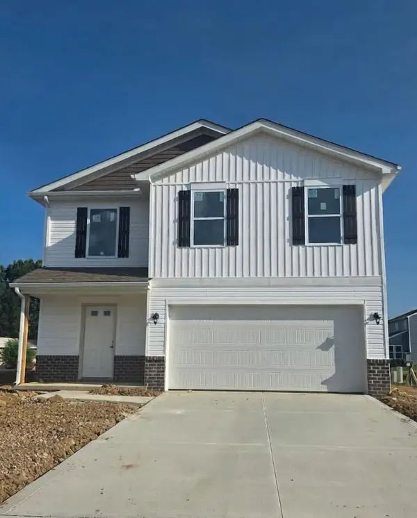 1451 Begonia Drive S, Grove City, OH 43123