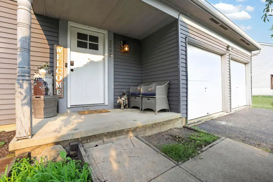 2592 Trailwind Street, Grove City, OH 43123 - #2