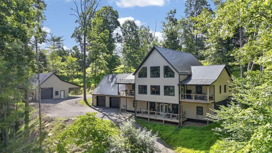 670 Natchez Lane, Sugar Grove, OH 43155 - #3