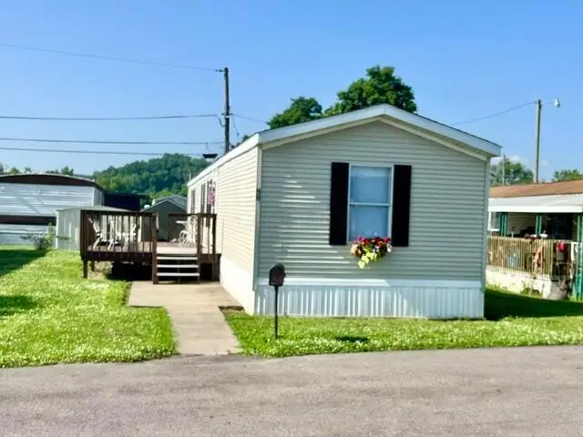 1660 E Main Street, Lancaster, OH 43130 - #2