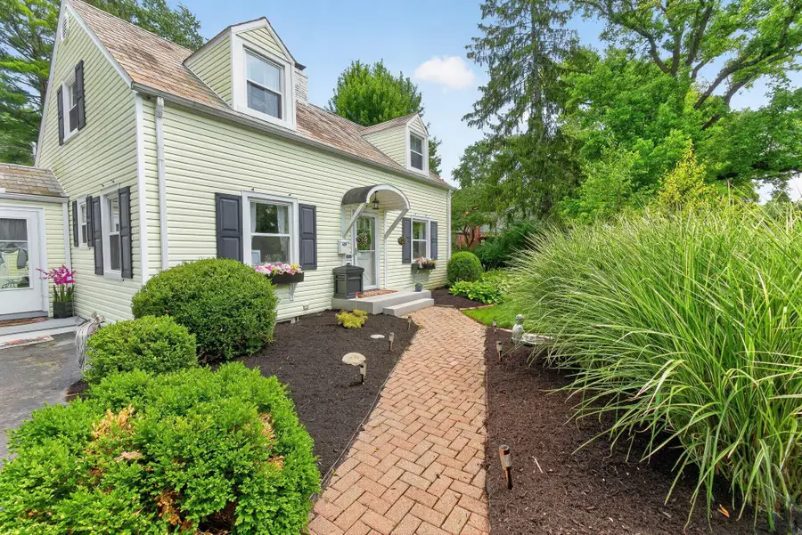 356 N Washington Street, Delaware, OH 43015 - #2