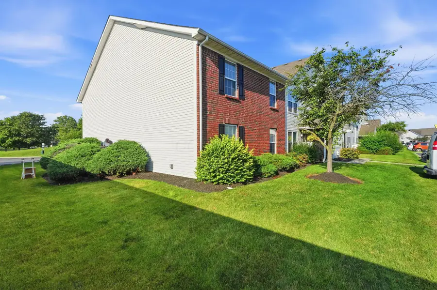 5423 Garden Ridge, Columbus, OH 43228 - #3