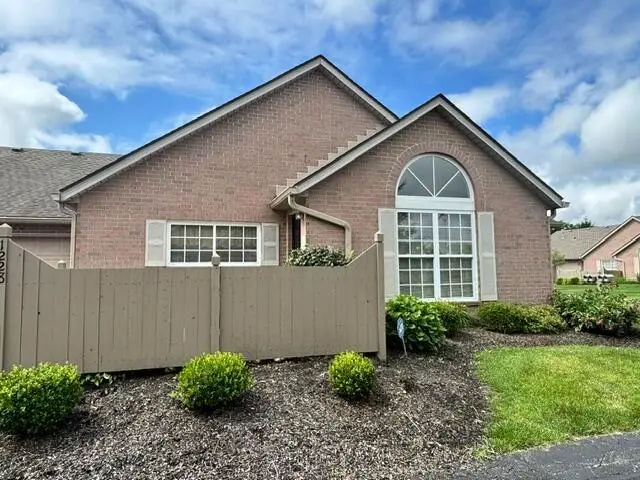 1228 Amberlea Drive E, Columbus, OH 43230 - #3