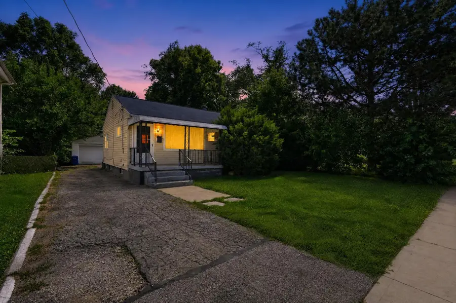 1217 Smith Road, Columbus, OH 43207 - #3