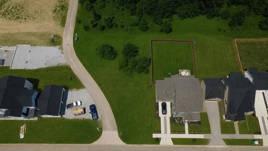 5301 Maple Drive, Lewis Center, OH 43035 - #2