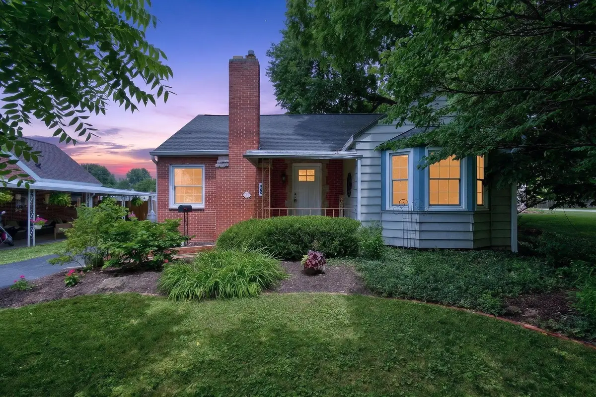 492 Wetmore Road, Columbus, OH 43214 - #1