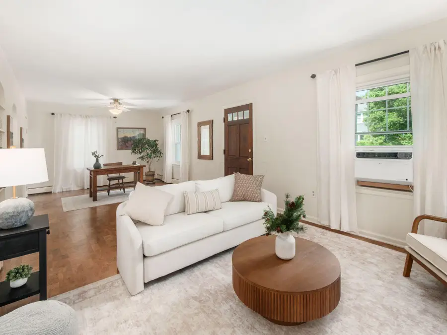 1162 Virginia Avenue, Columbus, OH 43212 - #2