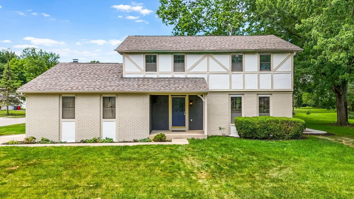 7010 Rockwoods Place, Worthington, OH 43085 - #1