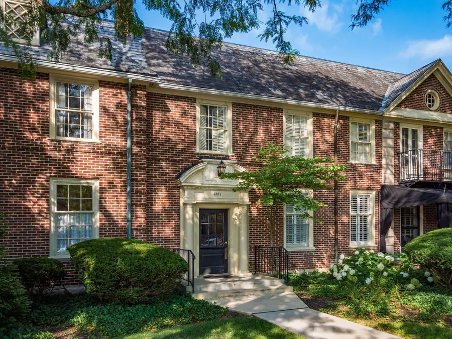2121 Arlington Avenue, Upper Arlington, OH 43221 - #2