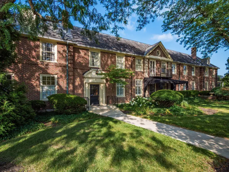 2121 Arlington Avenue, Upper Arlington, OH 43221 - #3