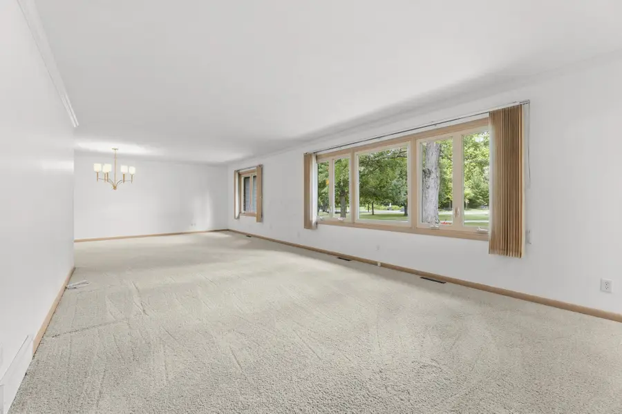 926 S Hempstead Road, Westerville, OH 43081 - #3
