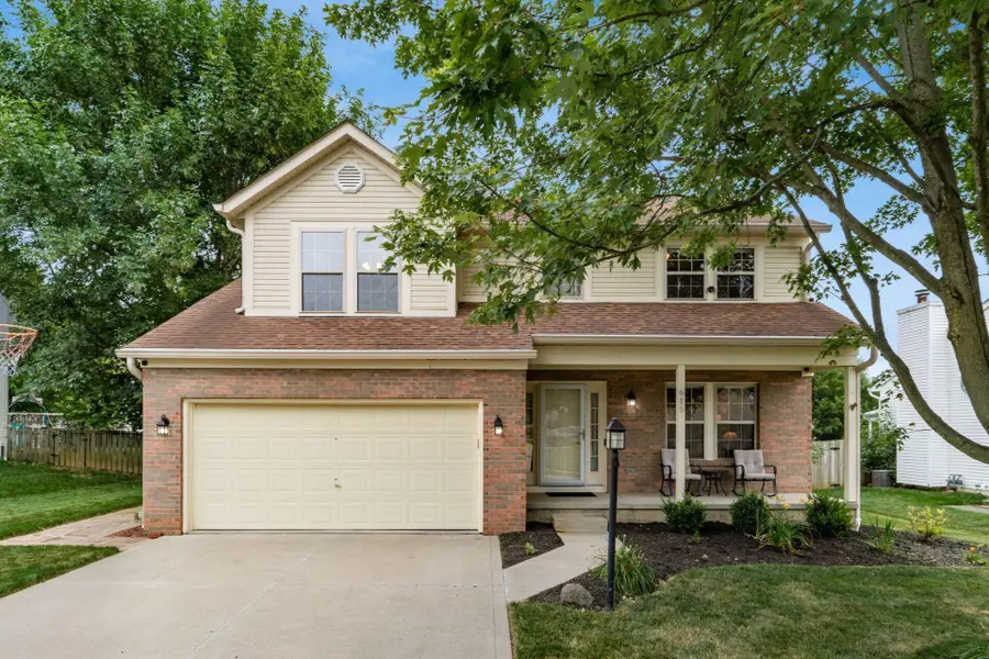615 Rambling Brook Drive, Pickerington, OH 43147 - #2