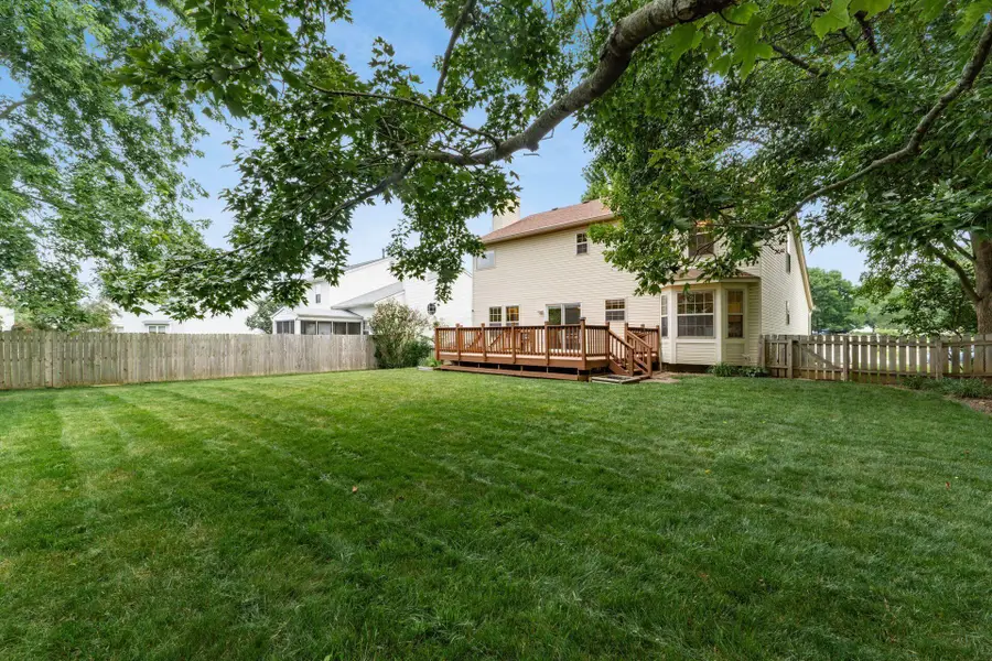 615 Rambling Brook Drive, Pickerington, OH 43147 - #3