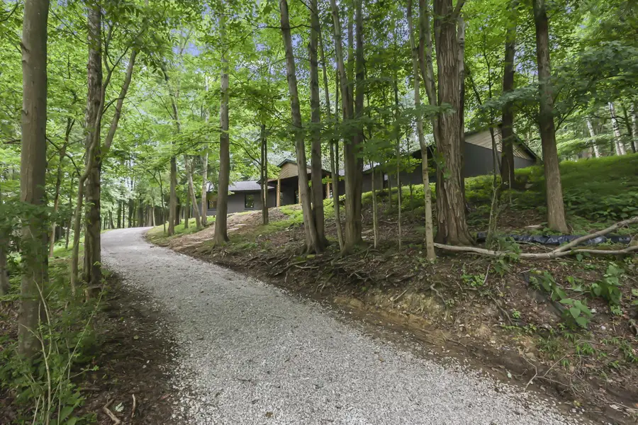 4000 Milner Road Ne, Newark, OH 43055 - #2