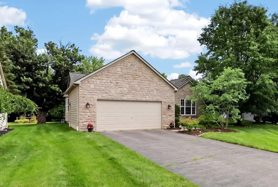 8353 Almond Park Drive, Blacklick, OH 43004 - #3