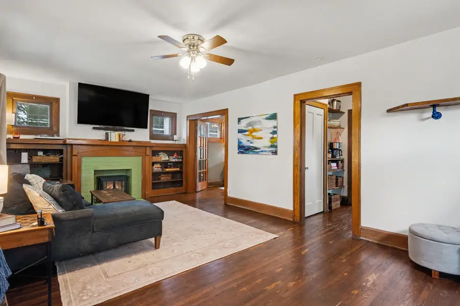 67 E Longview Avenue, Columbus, OH 43202 - #3