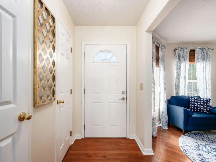 528 Bedford Court, Pickerington, OH 43147 - #3