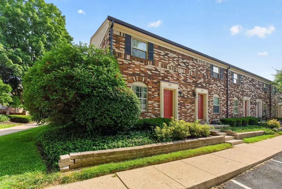 2562 Scioto View Lane, Columbus, OH 43221 - #3