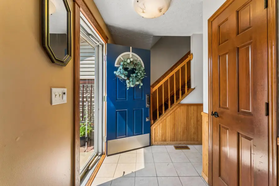 3724 Pleasantbrook Drive, Hilliard, OH 43026 - #3