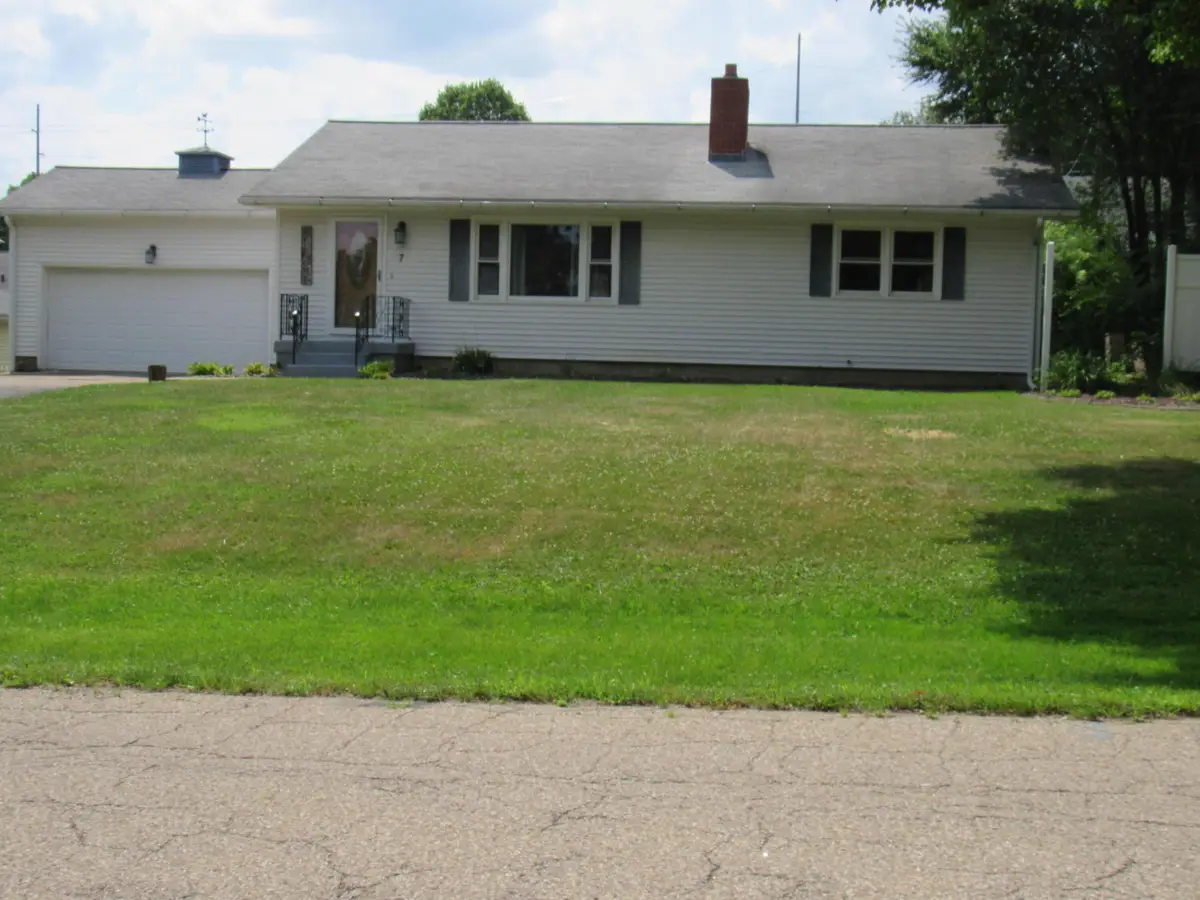 7 Eastgate Drive, Mount Vernon, OH 43050 - #1