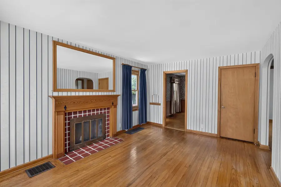 192 E Lincoln Avenue, Columbus, OH 43214 - #2