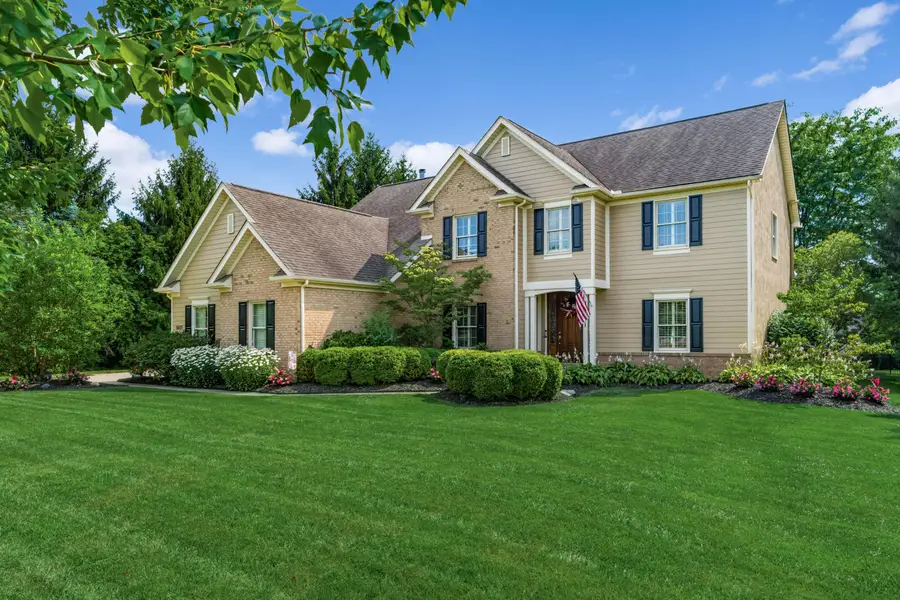 8631 Winding Creek Way, Pickerington, OH 43147 - #2