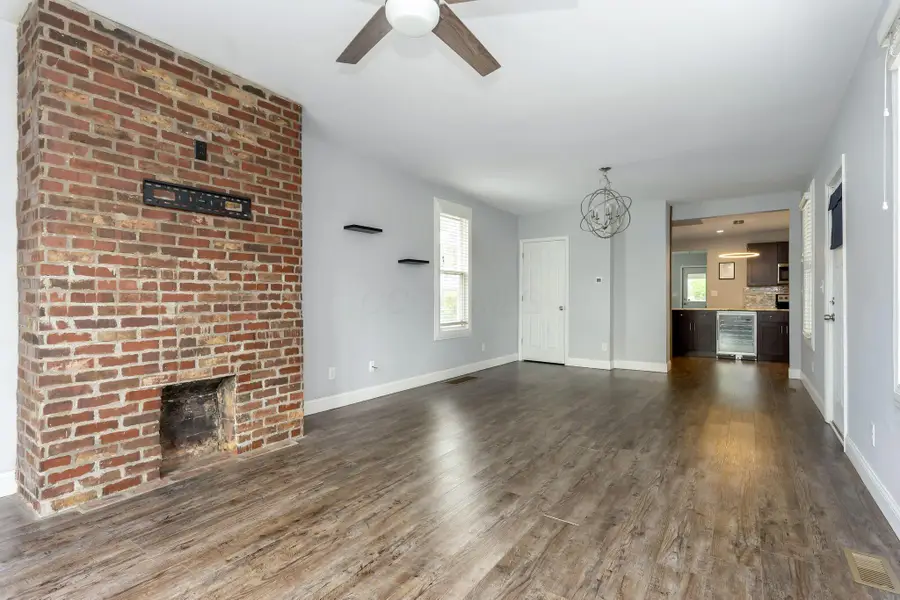 717 Siebert Street, Columbus, OH 43206 - #3