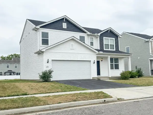 319 Honeysuckle Street, Ashville, OH 43103