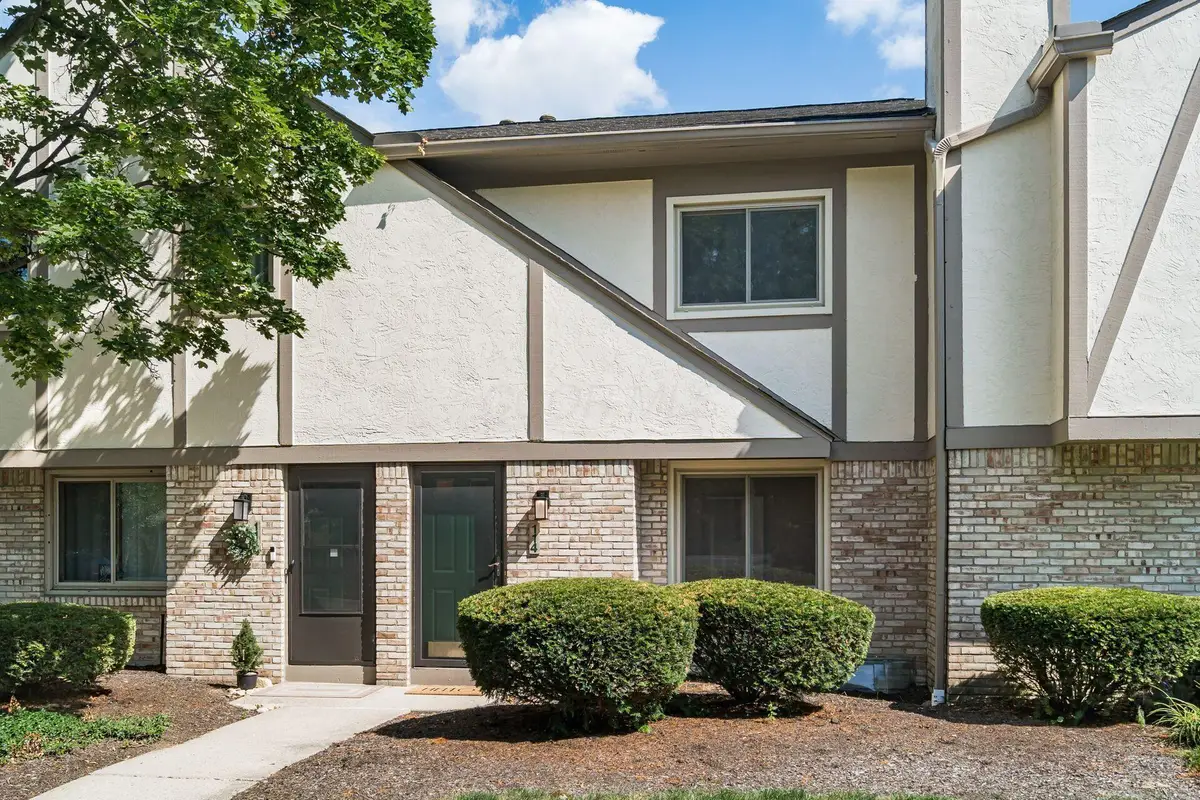114 Corbins Mill Drive, Dublin, OH 43017 - #1